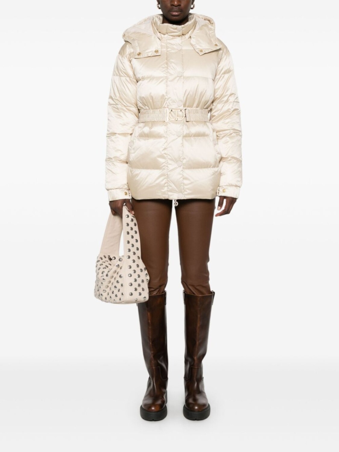 Стеганая куртка TWINSET, нейтральный цвет
Стеганая куртка TWINSET, нейтральный цвет