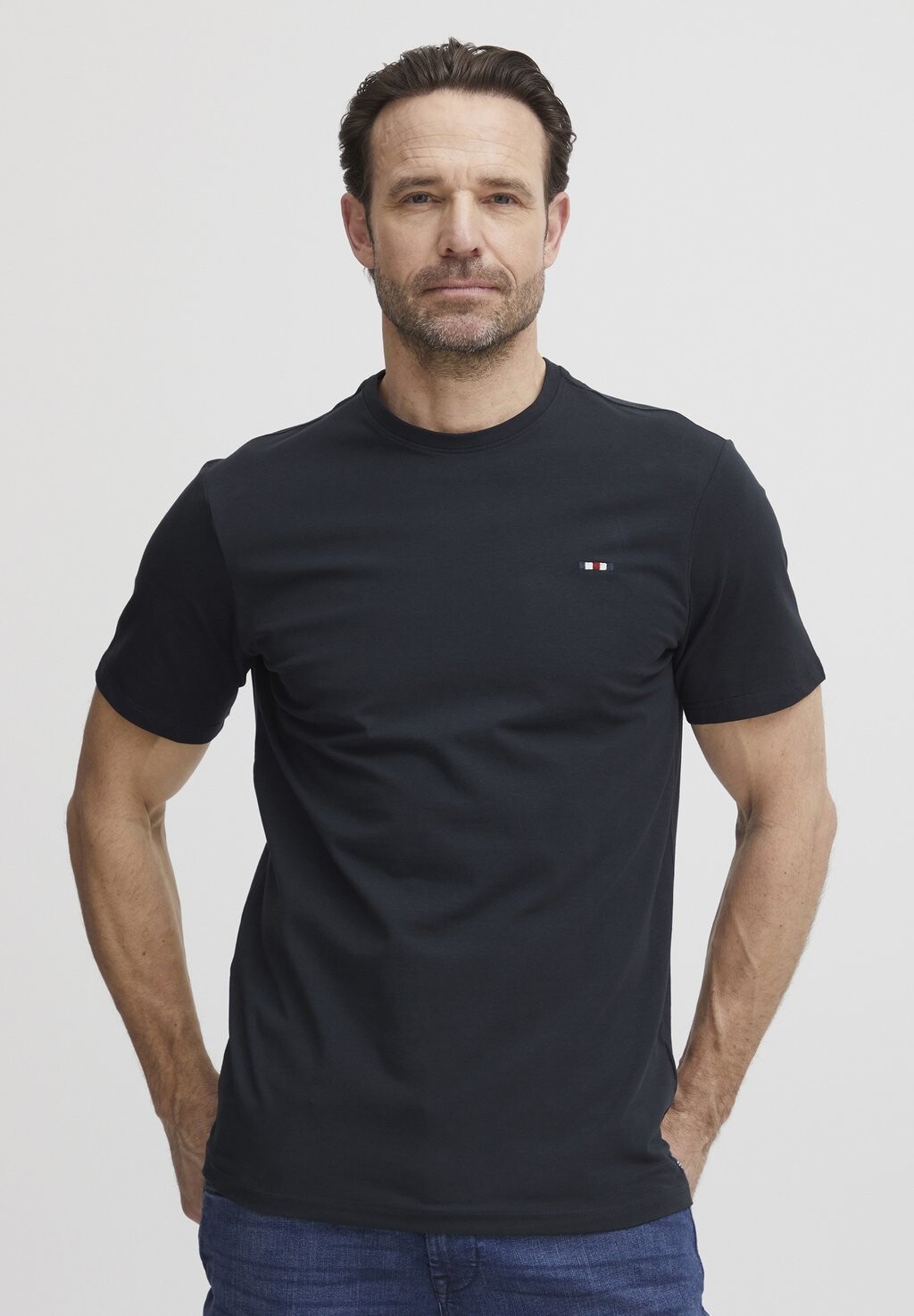 Базовая футболка FQTOM FQ1924, темно-синий
Базовая футболка FQTOM FQ1924, темно-синий