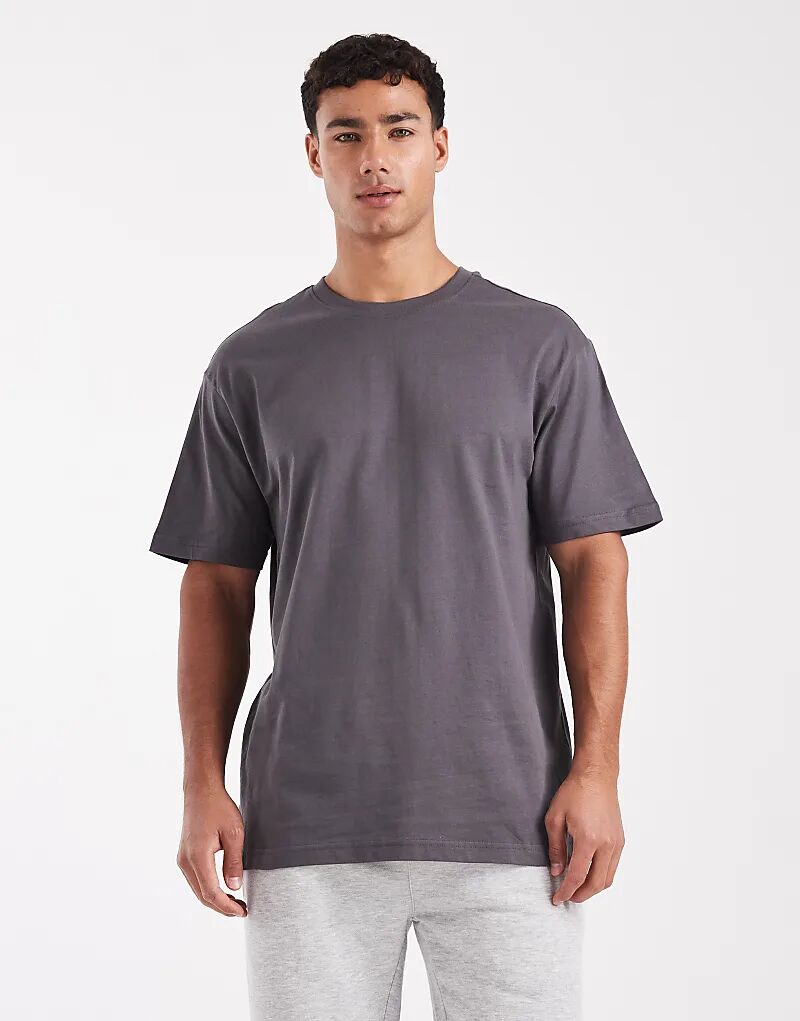 Футболка свободного кроя ONLY & SONS темно-серого цвета
Футболка свободного кроя ONLY & SONS темно-серого цвета