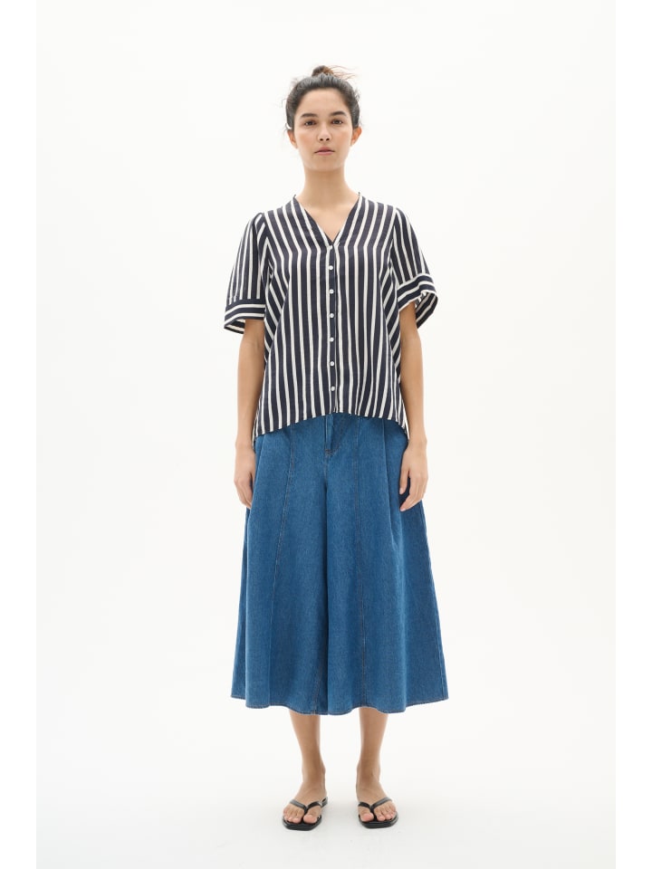 Блузка KilloIW с короткими рукавами, свободного кроя, в темно-синюю полоску InWear
Блузка KilloIW с короткими рукавами, свободного кроя, в темно-синюю полоску InWear