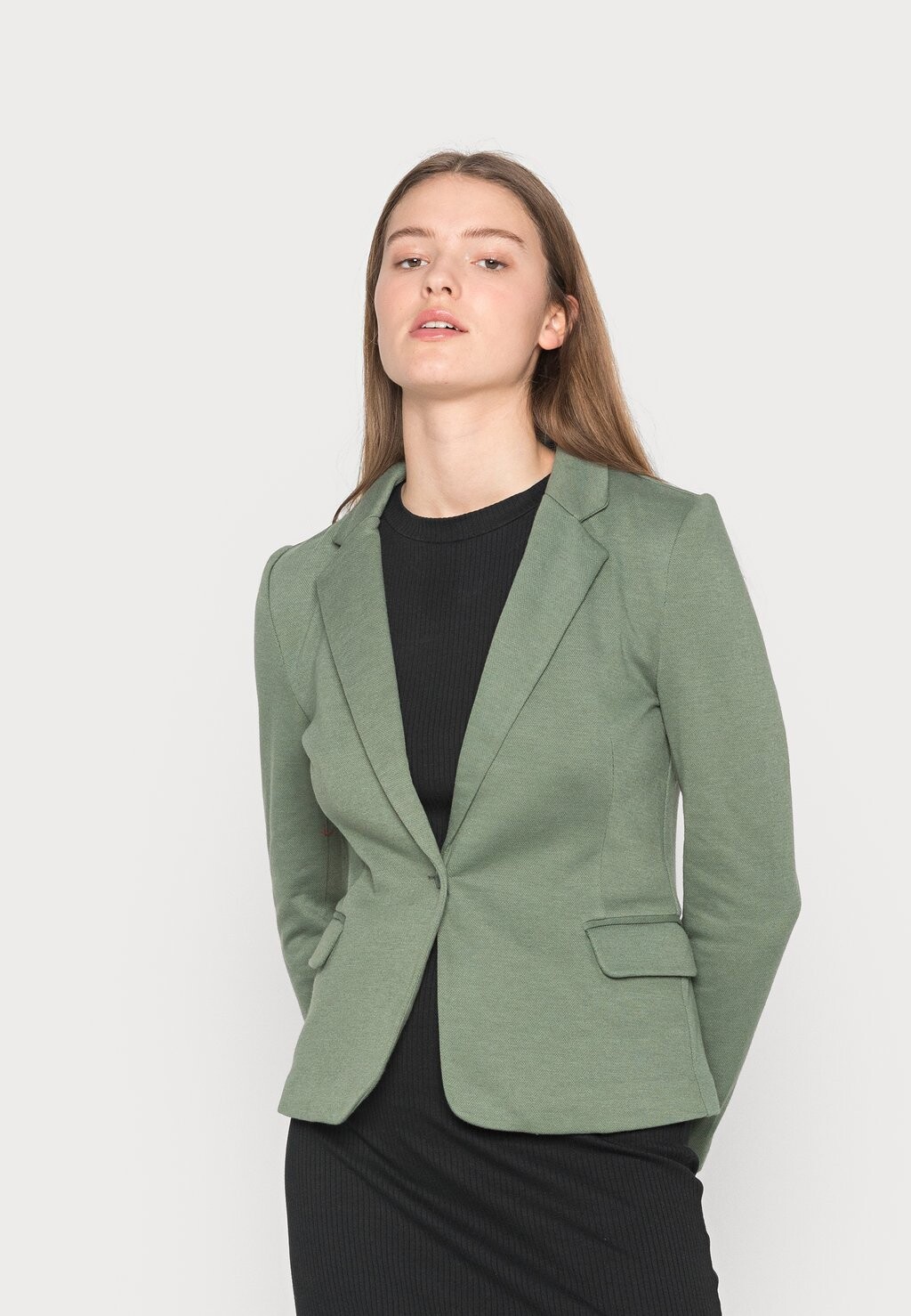 Блейзер Vmjulia Vero Moda, цвет laurel wreath
Блейзер Vmjulia Vero Moda, цвет laurel wreath