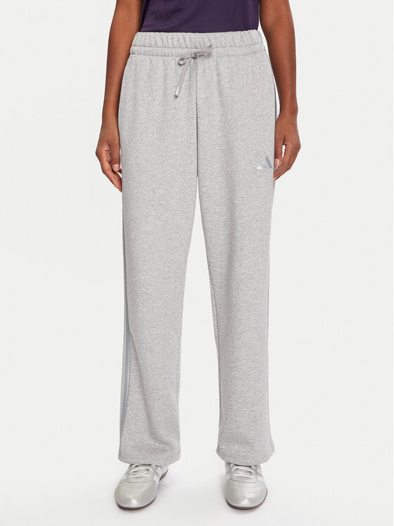 Спортивные брюки loose fit Holiday 3-Stripes Fleece JM1888 Adidas, серый
Спортивные брюки loose fit Holiday 3-Stripes Fleece JM1888 Adidas, серый