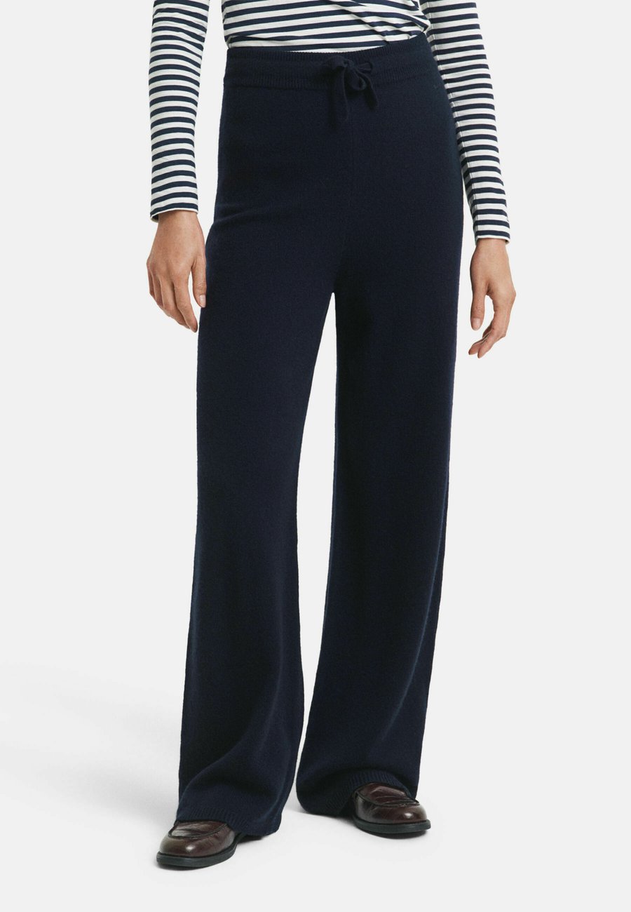 Брюки GANT Trousers, Evening Blue/Blue
Брюки GANT Trousers, Evening Blue/Blue