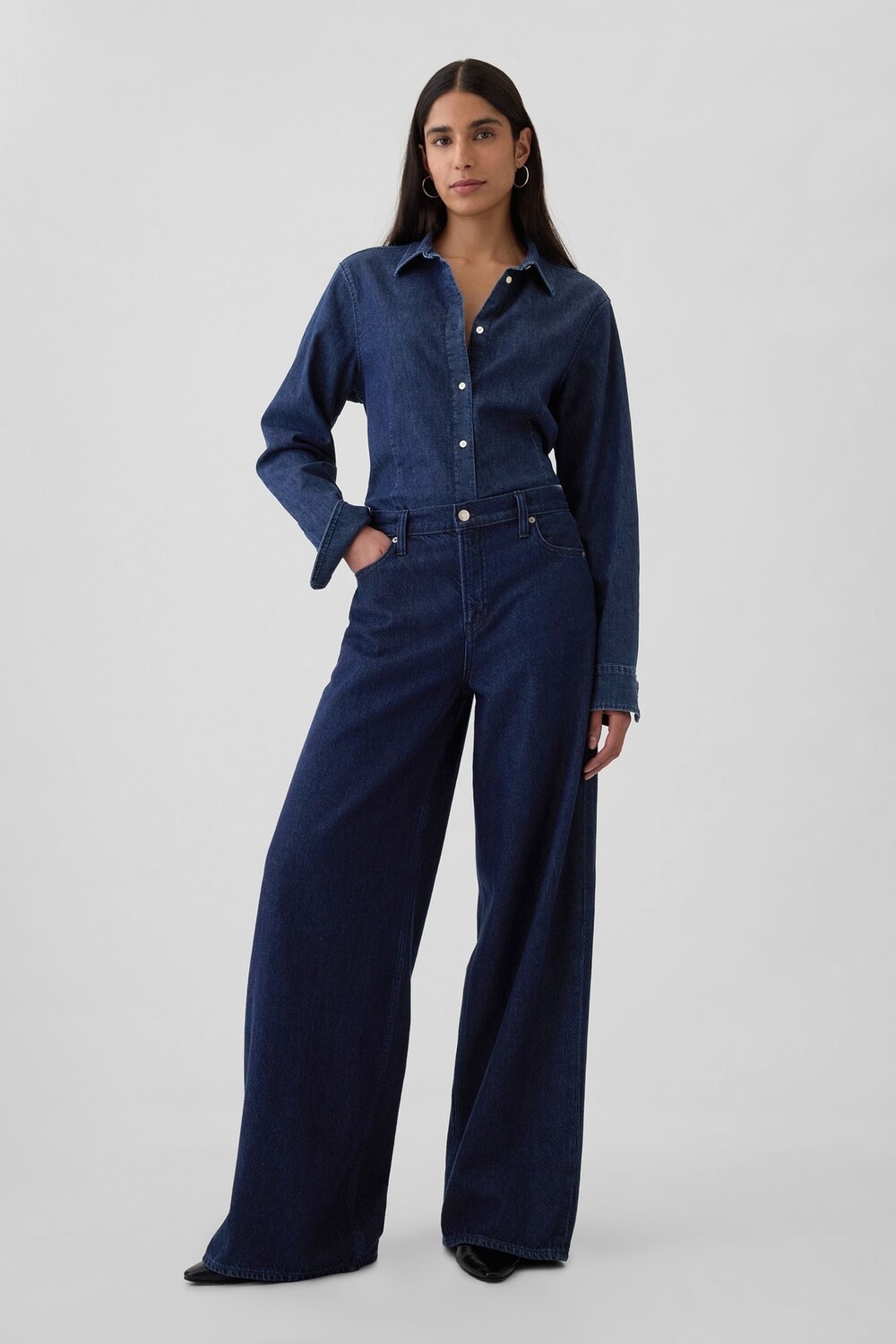 Ультрамягкие мешковатые джинсы средней посадки Gap, синий
Ультрамягкие мешковатые джинсы средней посадки Gap, синий