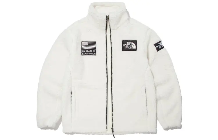 Куртка унисекс белая The North Face, белый
Куртка унисекс белая The North Face, белый