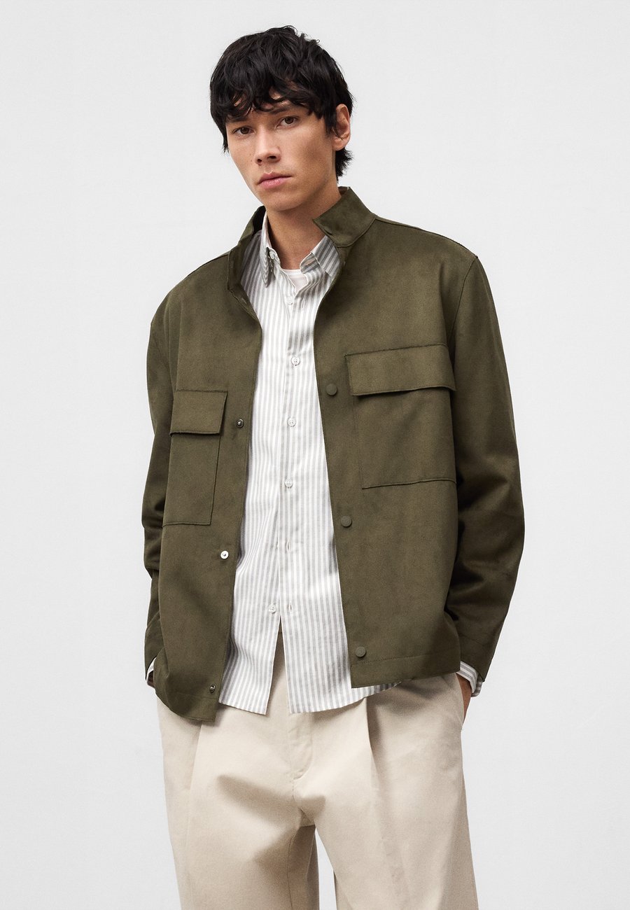 Куртка ADOLFO DOMINGUEZ BAND COLLAR, Green
Куртка ADOLFO DOMINGUEZ BAND COLLAR, Green