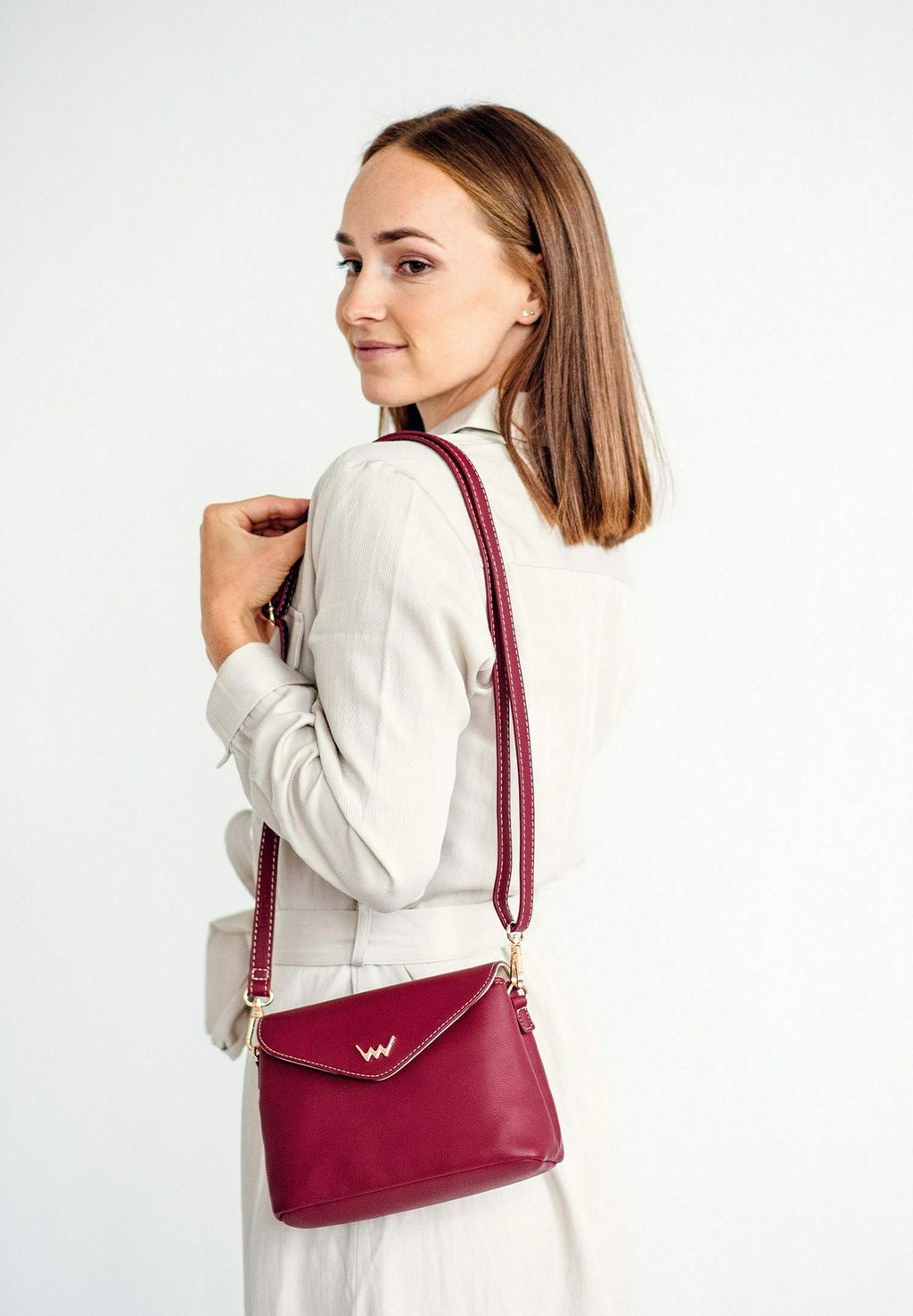 Сумка через плечо BYRSA MINI VUCH, темно-красный
Сумка через плечо BYRSA MINI VUCH, темно-красный