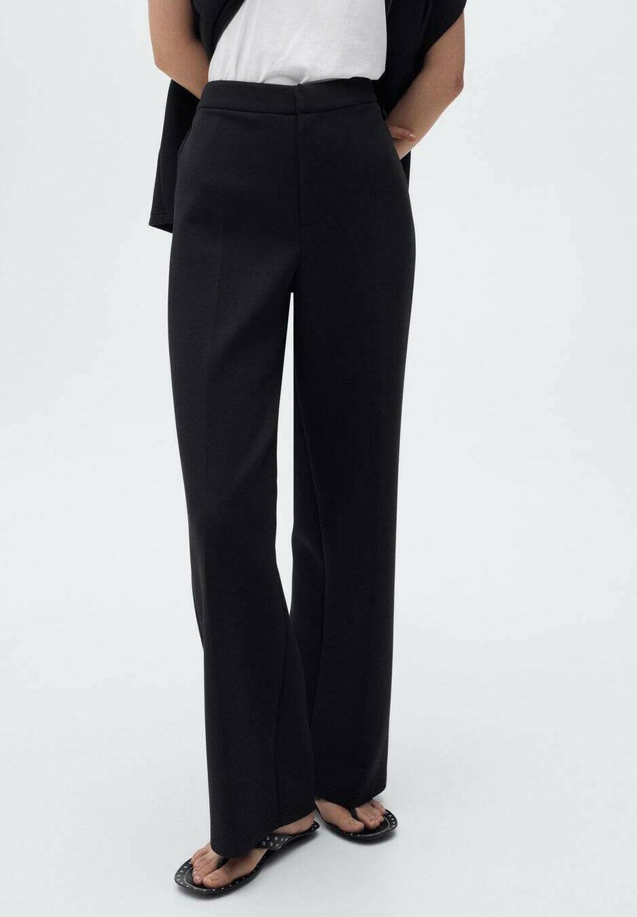 Брюки Mango STRAIGHT-FIT WITH ELASTIC WAIST, Black
Брюки Mango STRAIGHT-FIT WITH ELASTIC WAIST, Black