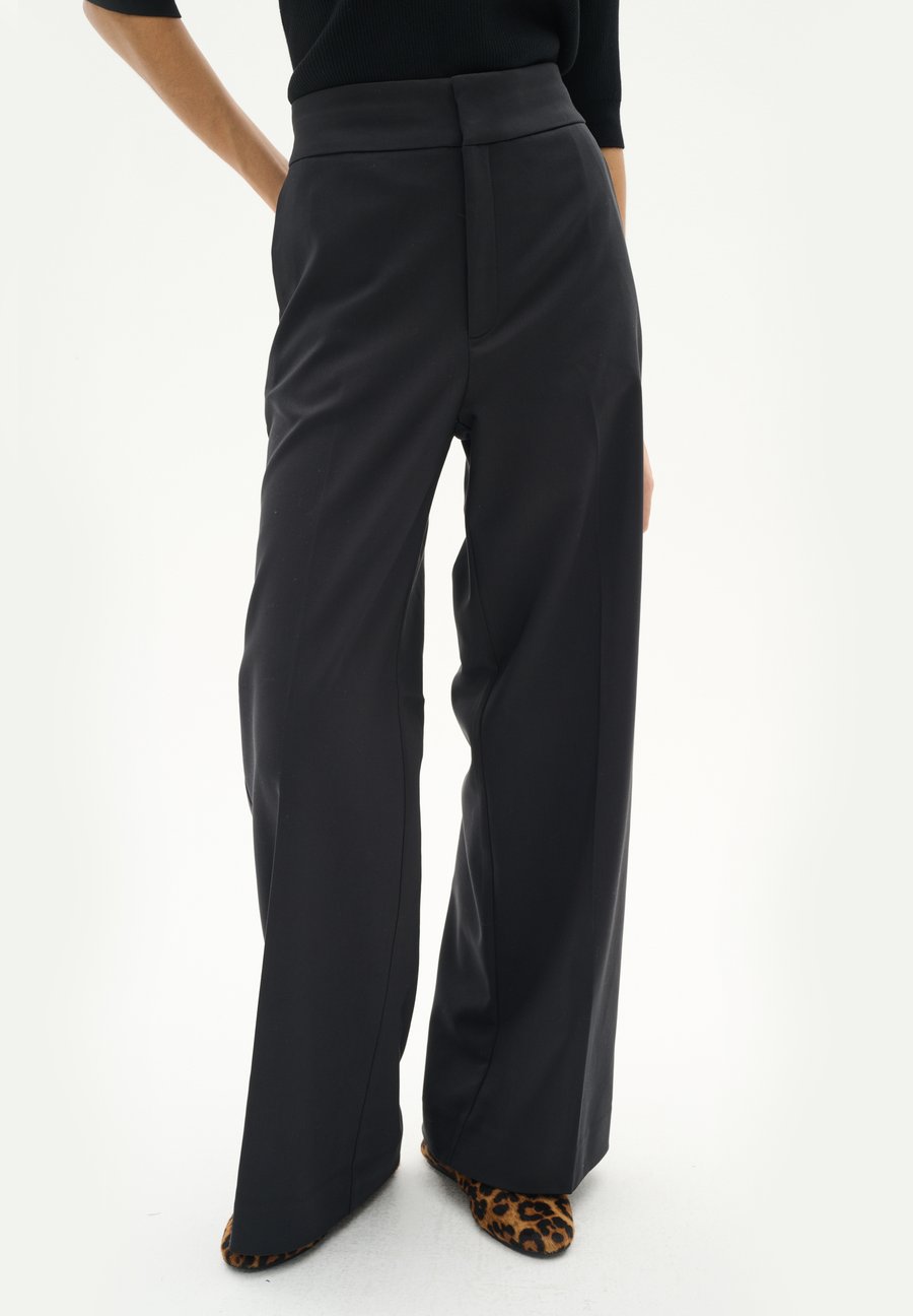 Брюки InWear ZELLAIW WIDE, Black
Брюки InWear ZELLAIW WIDE, Black