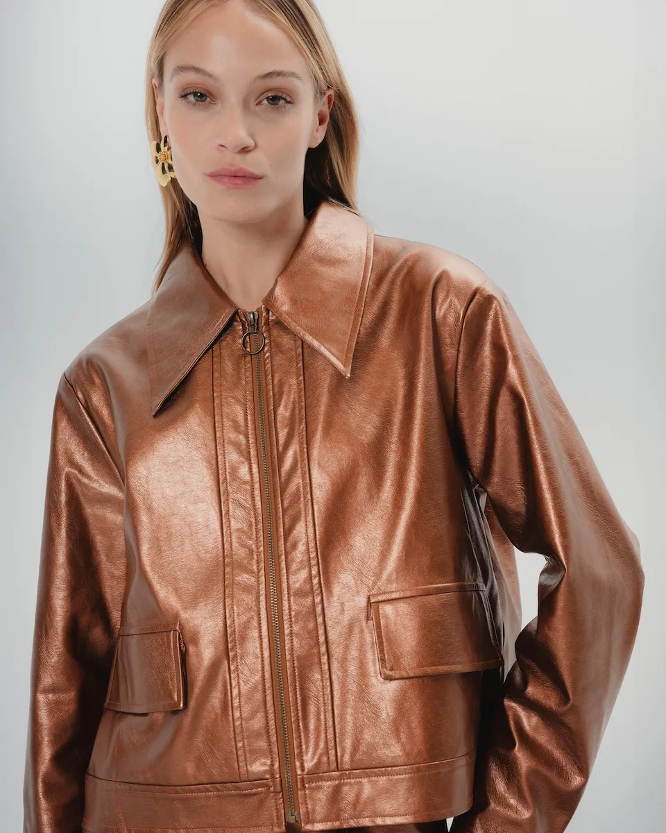 Металлизированная женская куртка Bella Dolores Promesas, серый
Металлизированная женская куртка Bella Dolores Promesas, серый