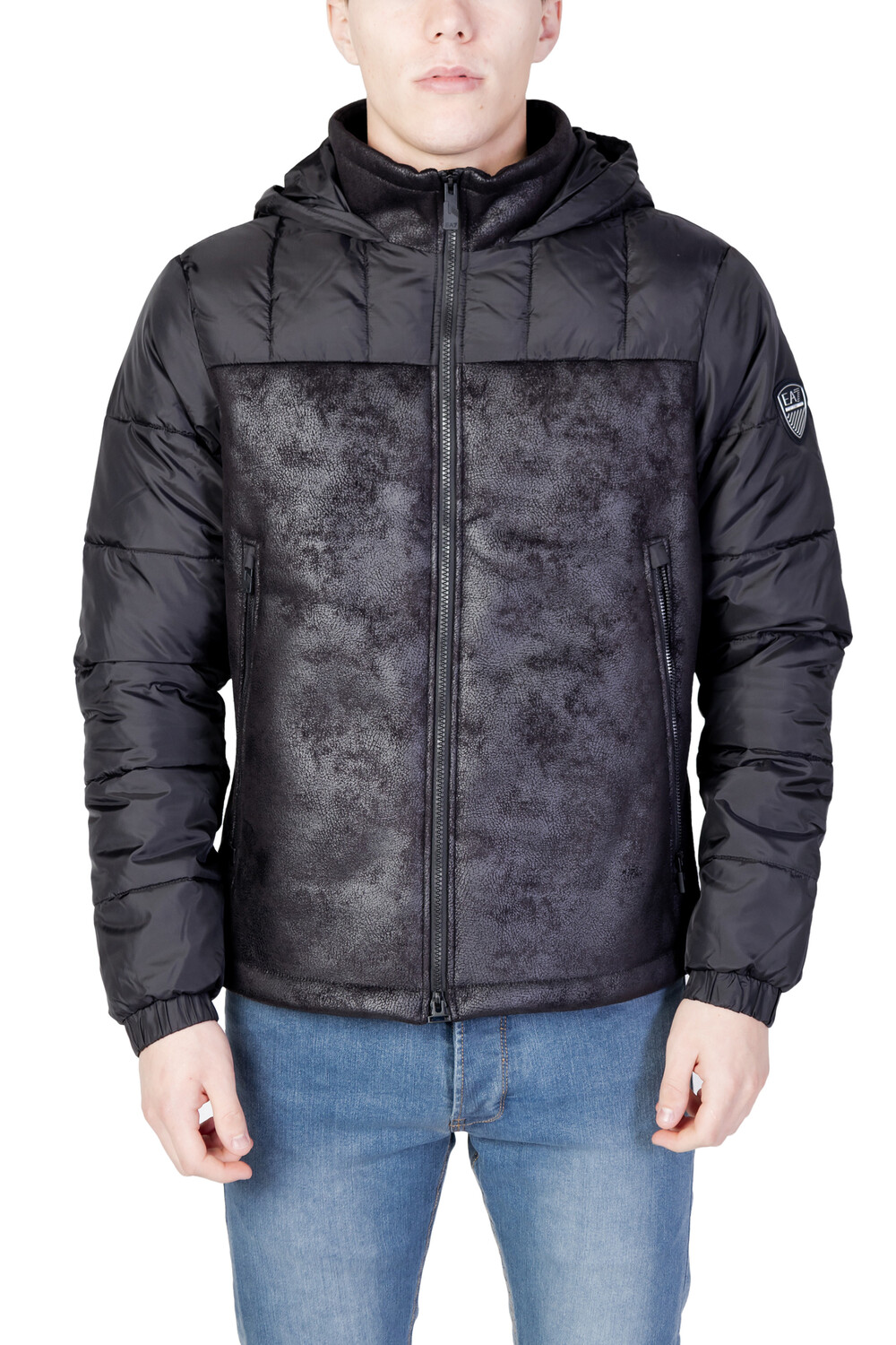 Куртка EA7 с вставкой под кожу, черный
Куртка EA7 с вставкой под кожу, черный