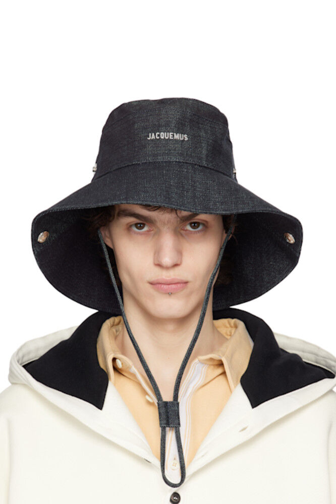 Темно-синяя джинсовая панама La Croisière 'The de-Nîmes' JACQUEMUS
Темно-синяя джинсовая панама La Croisière 'The de-Nîmes' JACQUEMUS