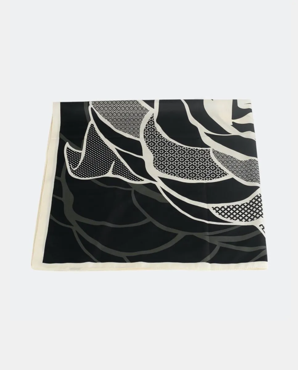 Квадратный платок из полиэстера с цветочным принтом, свежий и универсальный платок для женщин Kbas, черный
Квадратный платок из полиэстера с цветочным принтом, свежий и универсальный платок для женщин Kbas, черный