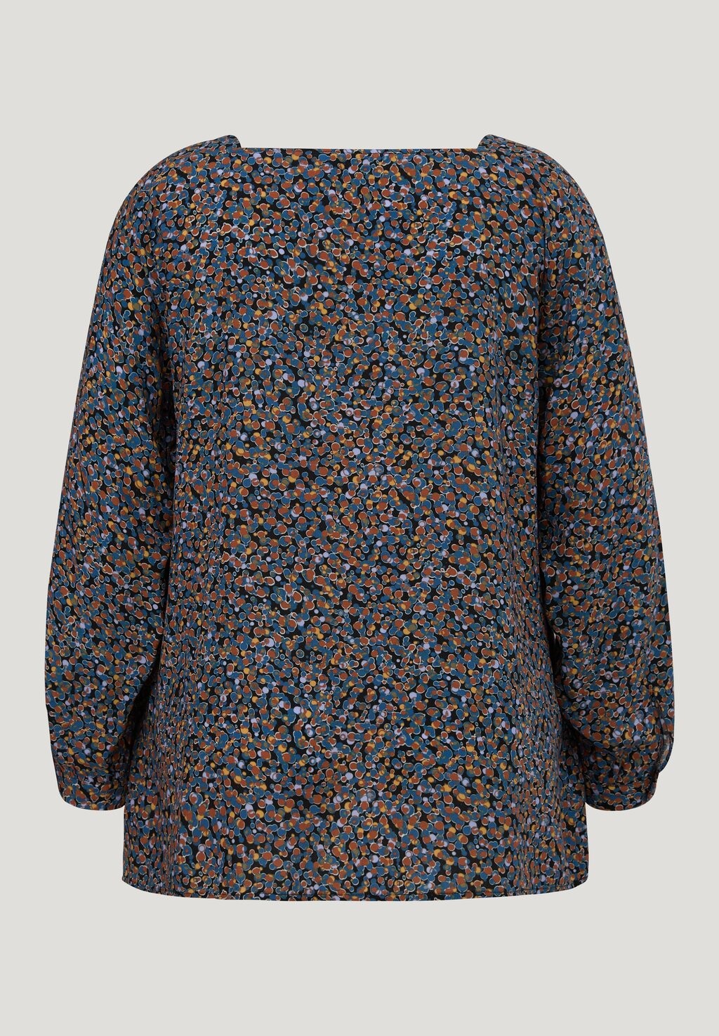 Блуза MIT KARREEAUSSCHNITT Triangle, темно-синий
Блуза MIT KARREEAUSSCHNITT Triangle, темно-синий