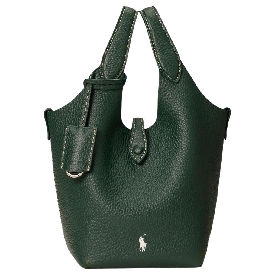 Сумка-тоут Polo Play из галечной кожи Polo Ralph Lauren, basic set (bag+dust bag)
Сумка-тоут Polo Play из галечной кожи Polo Ralph Lauren, basic set (bag+dust bag)