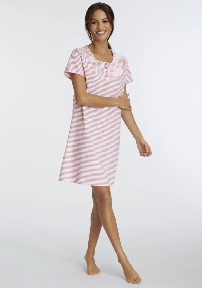 Ночная рубашка Vivance Dreams с полосками, окрашенными в пряжу, цвет Berry- Gestreift
Ночная рубашка Vivance Dreams с полосками, окрашенными в пряжу, цвет Berry- Gestreift