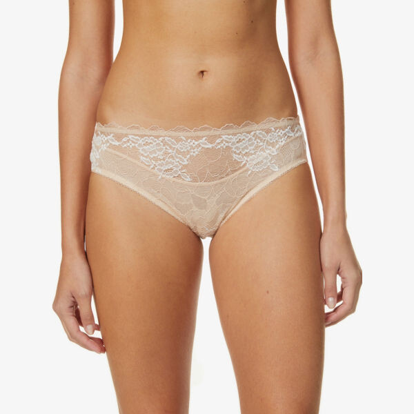 Трусики из эластичного кружева Lace Perfection со средней посадкой Wacoal, бежевый
Трусики из эластичного кружева Lace Perfection со средней посадкой Wacoal, бежевый