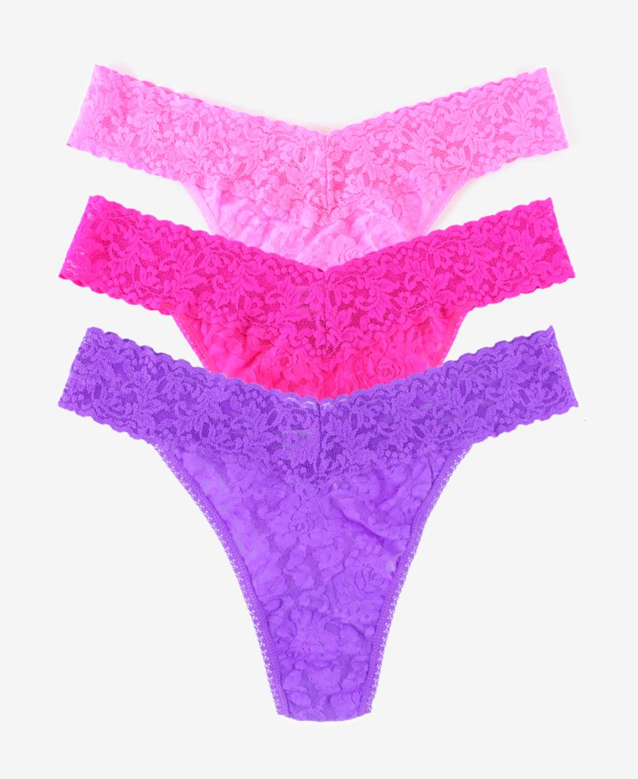 Женские трусики-стринги Signature Lace Original Rise, комплект из 3 штук Hanky Panky, Glo Pink, Passionate Pink, Vivid Violet
Женские трусики-стринги Signature Lace Original Rise, комплект из 3 штук Hanky Panky, Glo Pink, Passionate Pink, Vivid Violet
