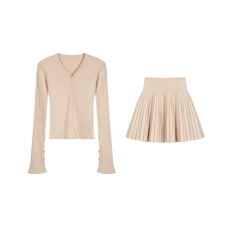 Двухкомплектная юбка Women's V-образный вырез умеренно короткая MOMMANWA, оранжевый
Двухкомплектная юбка Women's V-образный вырез умеренно короткая MOMMANWA, оранжевый