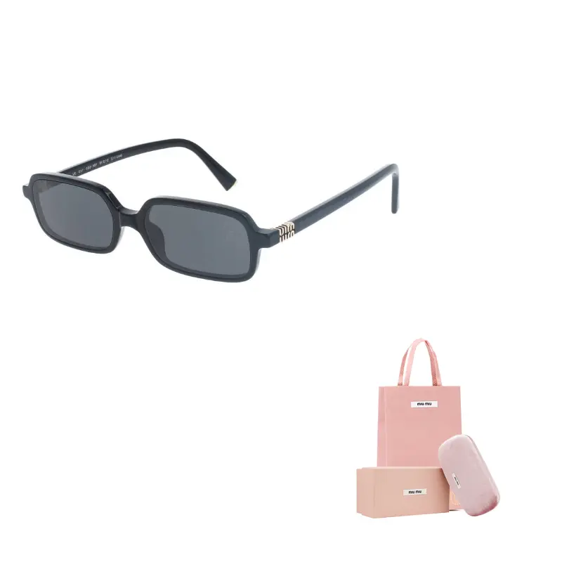 Солнцезащитные очки Miu Regard MIU MIU, черный
Солнцезащитные очки Miu Regard MIU MIU, черный