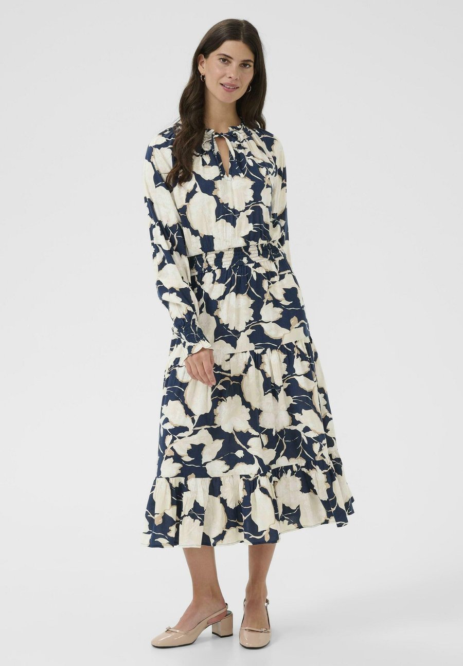 Платье Cream LUCCA LONG, Navy Flower Print/Dark Blue
Платье Cream LUCCA LONG, Navy Flower Print/Dark Blue