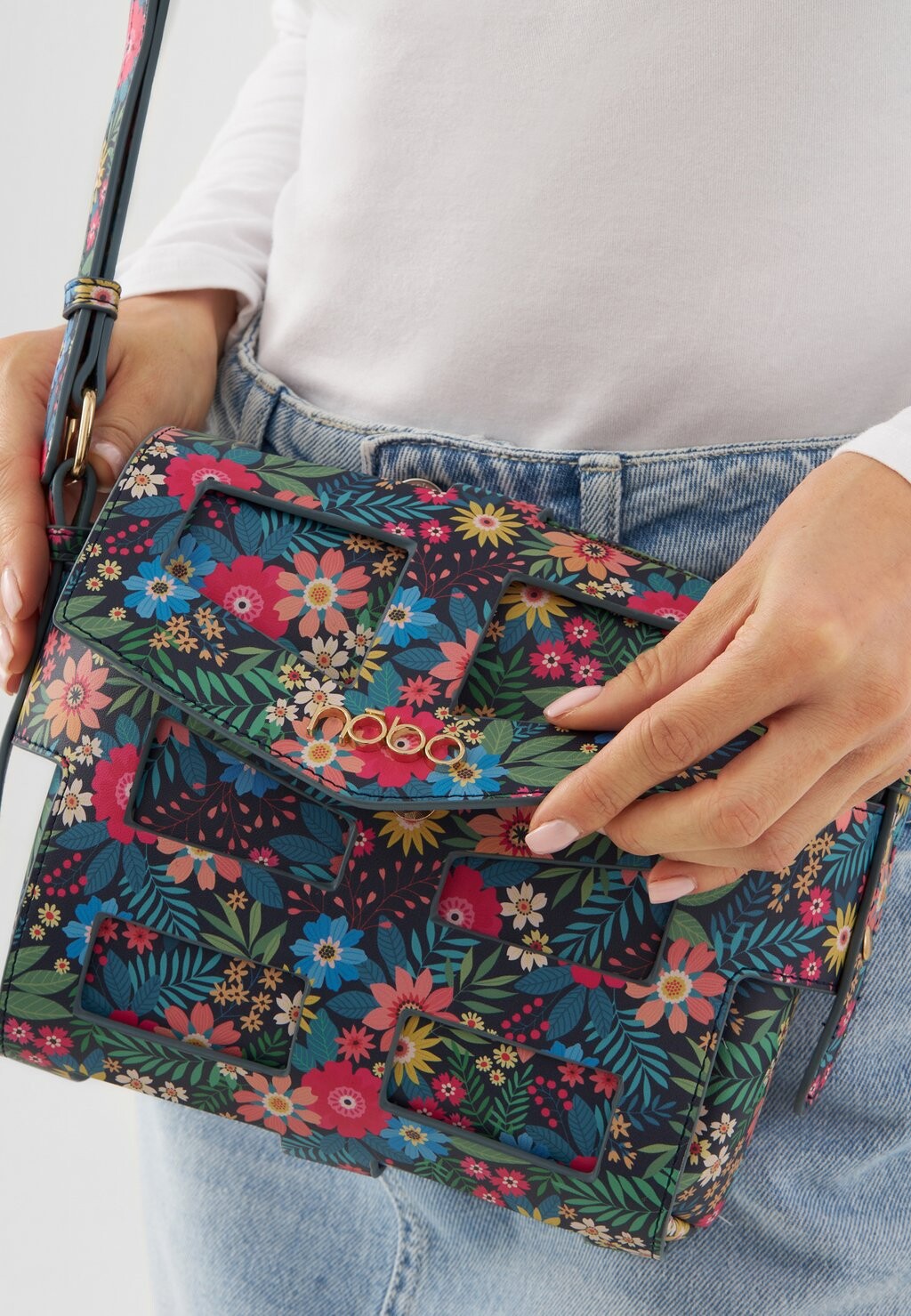 Сумка через плечо EIRENE Nobo, синий
Сумка через плечо EIRENE Nobo, синий