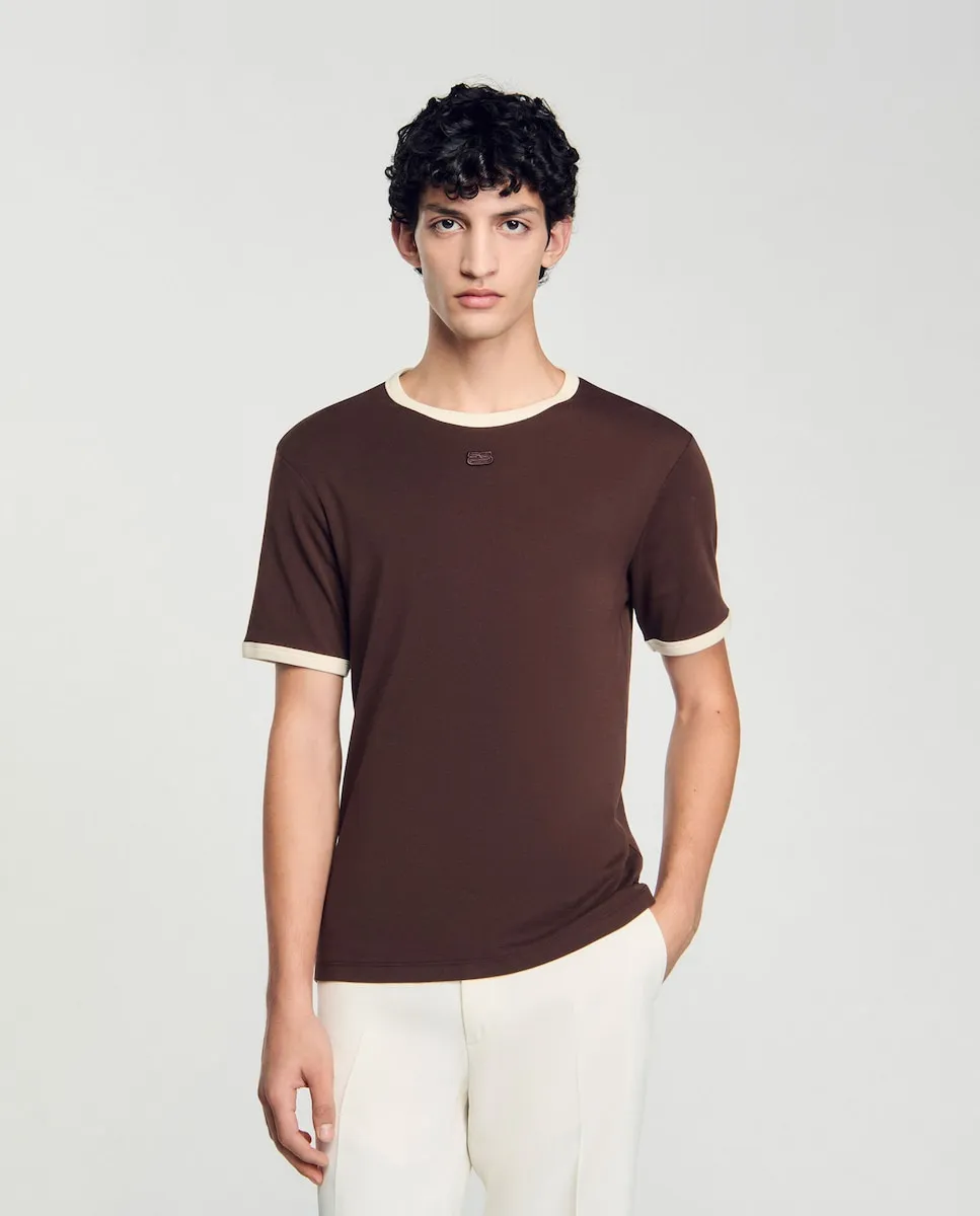 Двухцветная мужская футболка с нашивкой Sandro, цвет Camel
Двухцветная мужская футболка с нашивкой Sandro, цвет Camel