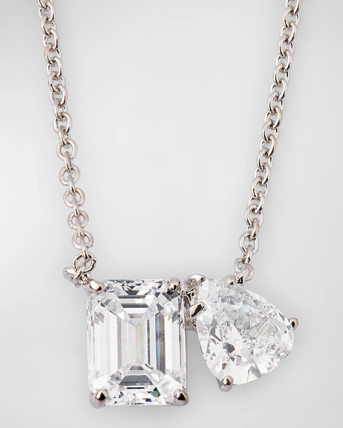 Ожерелье из двух камней с кубическим цирконием Fantasia by DeSerio
Ожерелье из двух камней с кубическим цирконием Fantasia by DeSerio