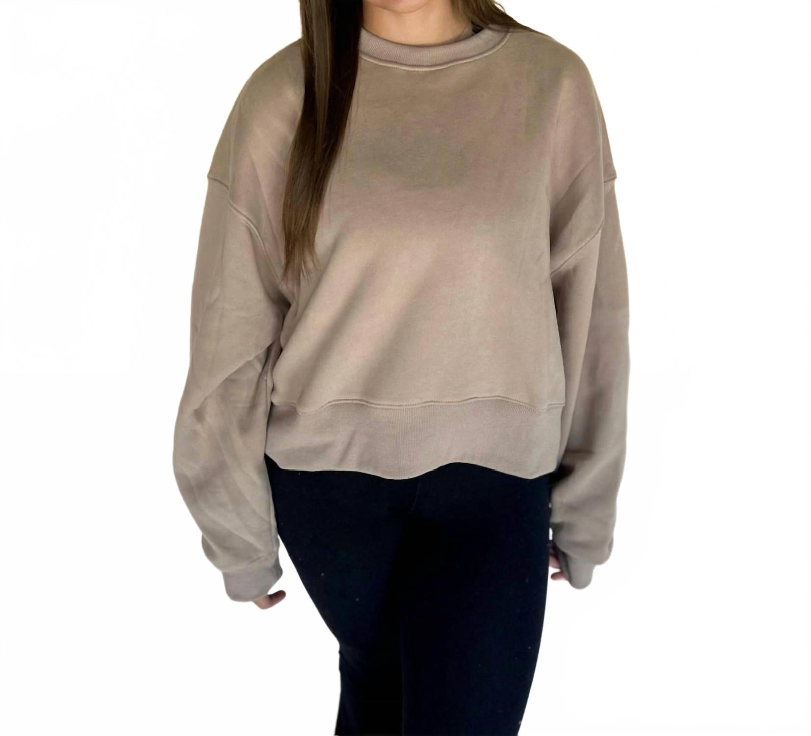 Pretty Follies Толстовка Daely с приспущенными плечами цвета мокко
Pretty Follies Толстовка Daely с приспущенными плечами цвета мокко