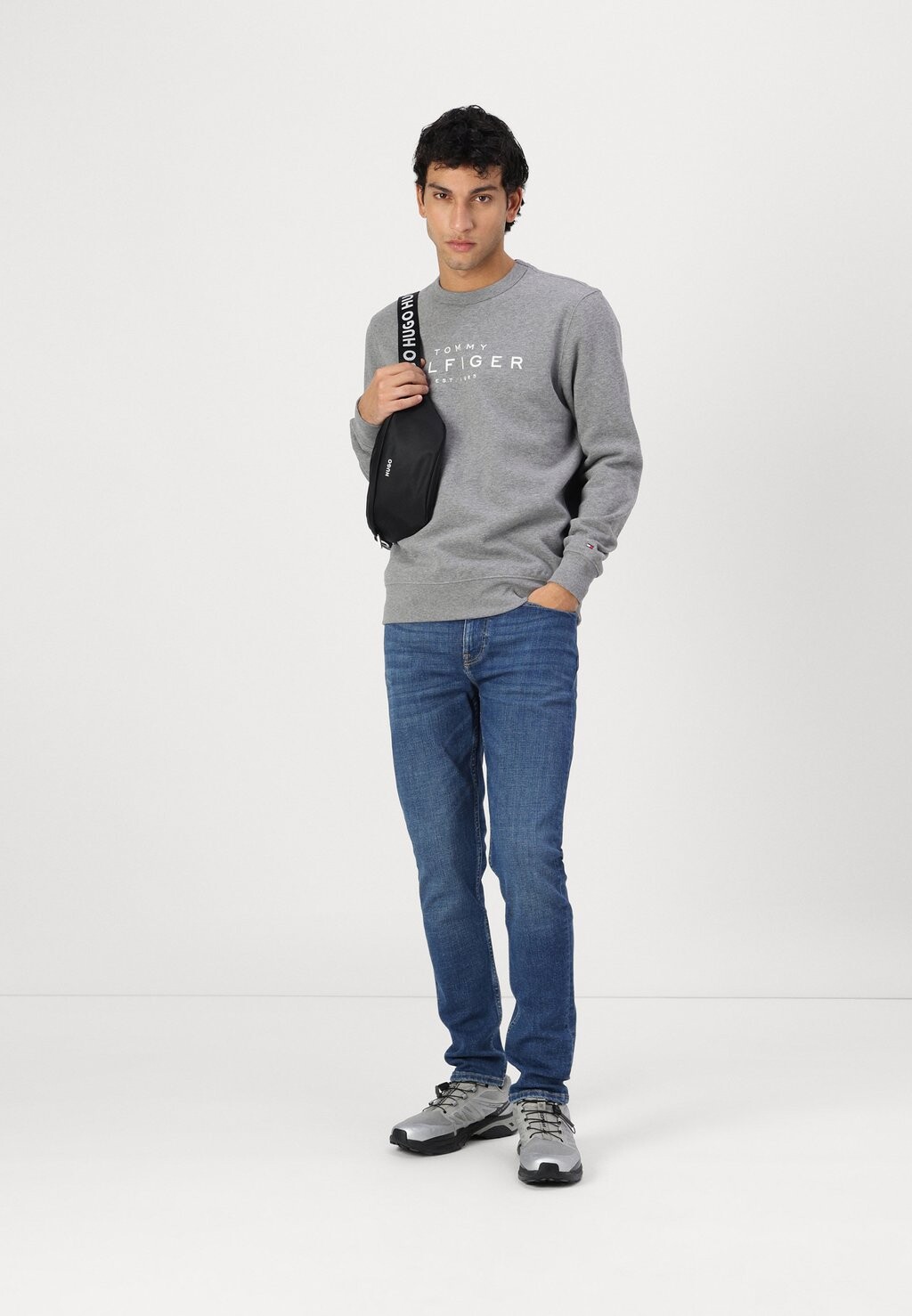 Толстовка Tommy Hilfiger, серый
Толстовка Tommy Hilfiger, серый