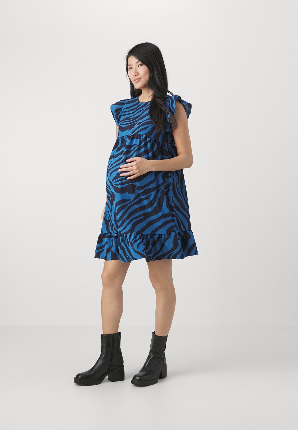 Дневное платье Olmkimika Only, черное/синее
Дневное платье Olmkimika Only, черное/синее