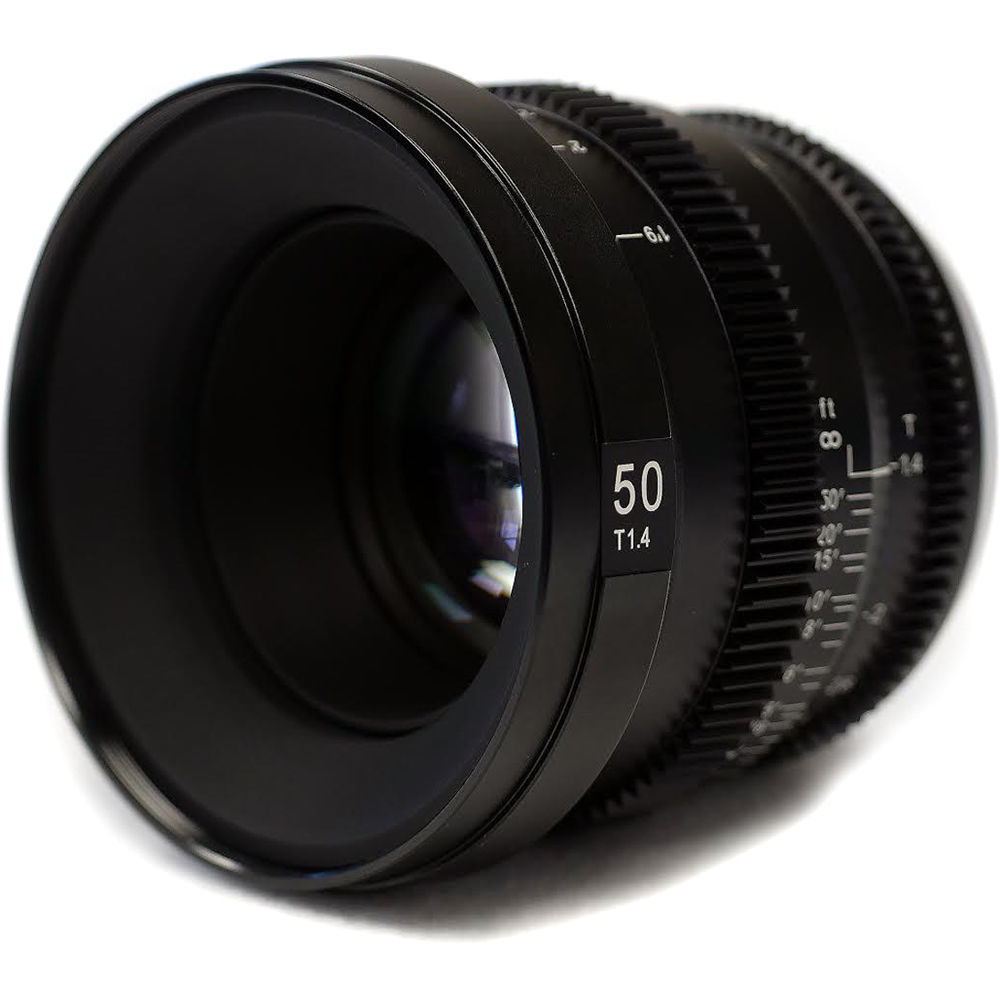 Объектив SLR Magic MicroPrime Cine 50 мм T1.4 (крепление Micro Four Thirds)
Объектив SLR Magic MicroPrime Cine 50 мм T1.4 (крепление Micro Four Thirds)
