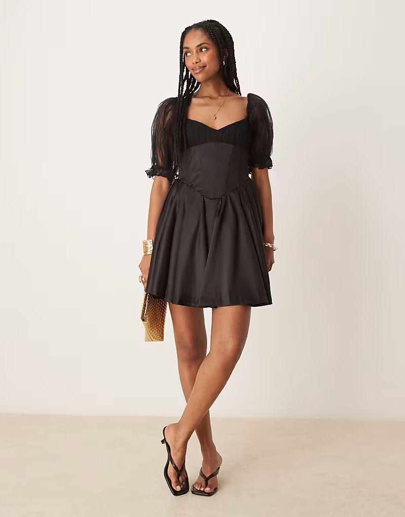 Корсетное мини-платье с кружевом и бусинами, рукавами-фонариками, черного цвета Lace & Beads
Корсетное мини-платье с кружевом и бусинами, рукавами-фонариками, черного цвета Lace & Beads