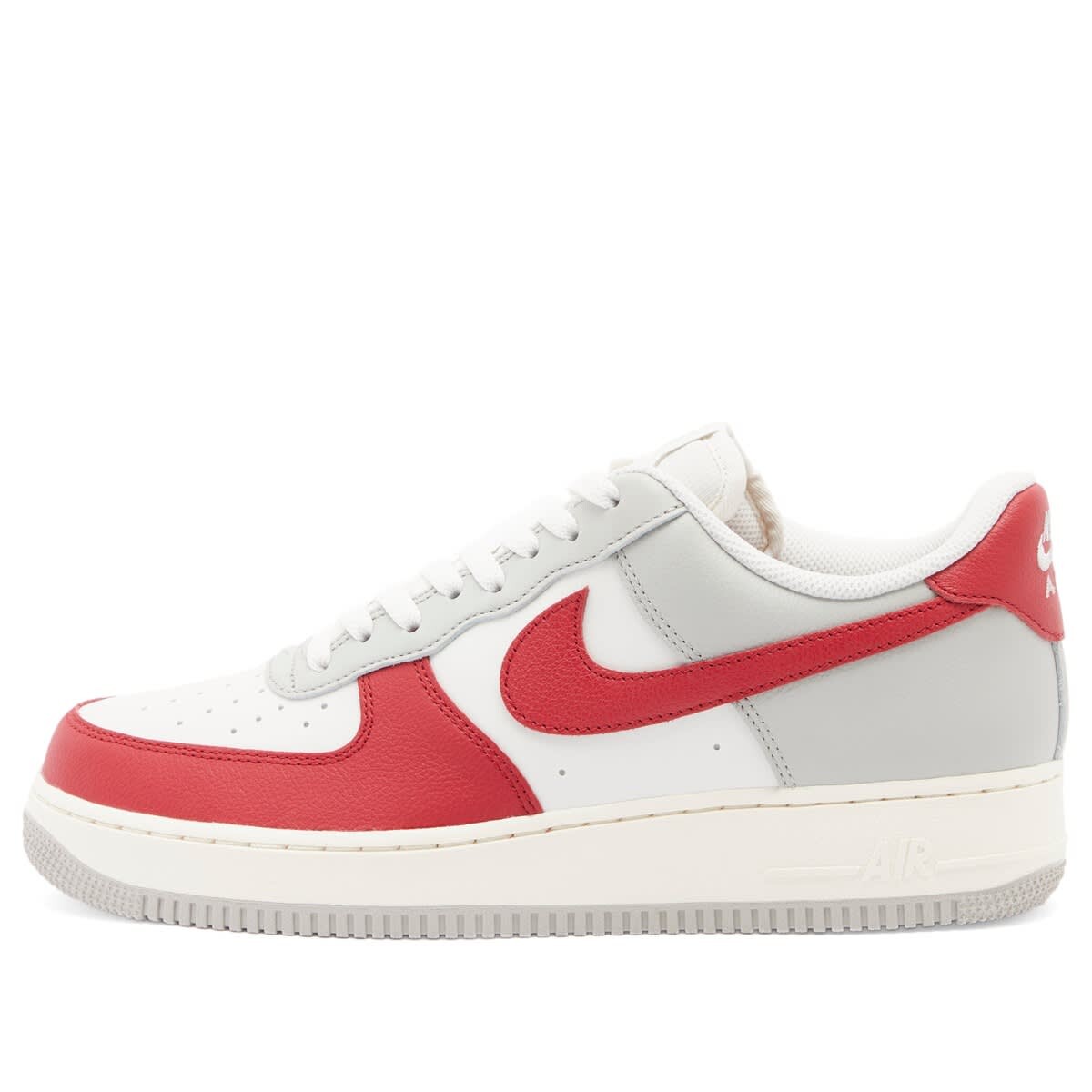 Кроссовки Nike Air Force 1 '07 Lv8 Dg Sneaker, цвет Gym Red, Pale Ivory & Phantom
Кроссовки Nike Air Force 1 '07 Lv8 Dg Sneaker, цвет Gym Red, Pale Ivory & Phantom