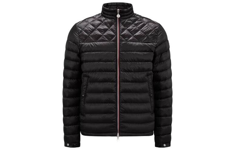 Куртка мужская черный Moncler
Куртка мужская черный Moncler