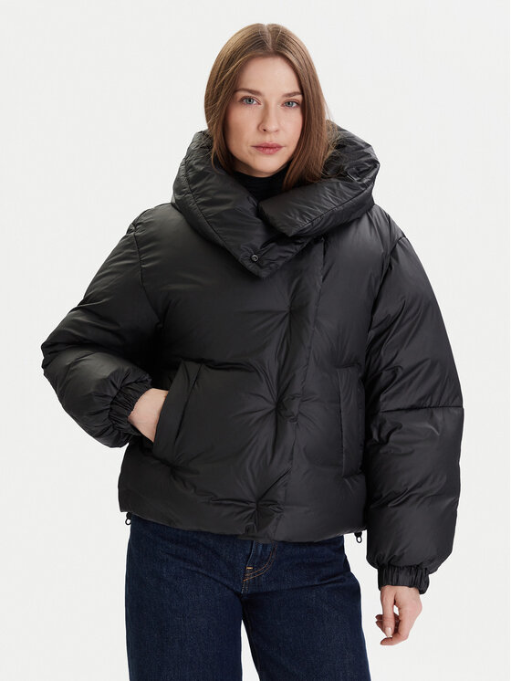 Пуховик regular fit 500 0006 533 Marc O'Polo Denim, черный
Пуховик regular fit 500 0006 533 Marc O'Polo Denim, черный