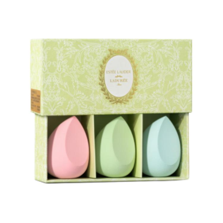 Набор из 3 цветных спонжей для макияжа, контуринга и базового слоя Estee Lauder, three-piece set: розовый makeup sponge+зеленый makeup sponge+синий makeup sponge
Набор из 3 цветных спонжей для макияжа, контуринга и базового слоя Estee Lauder, three-piece set: розовый makeup sponge+зеленый makeup sponge+синий makeup sponge
