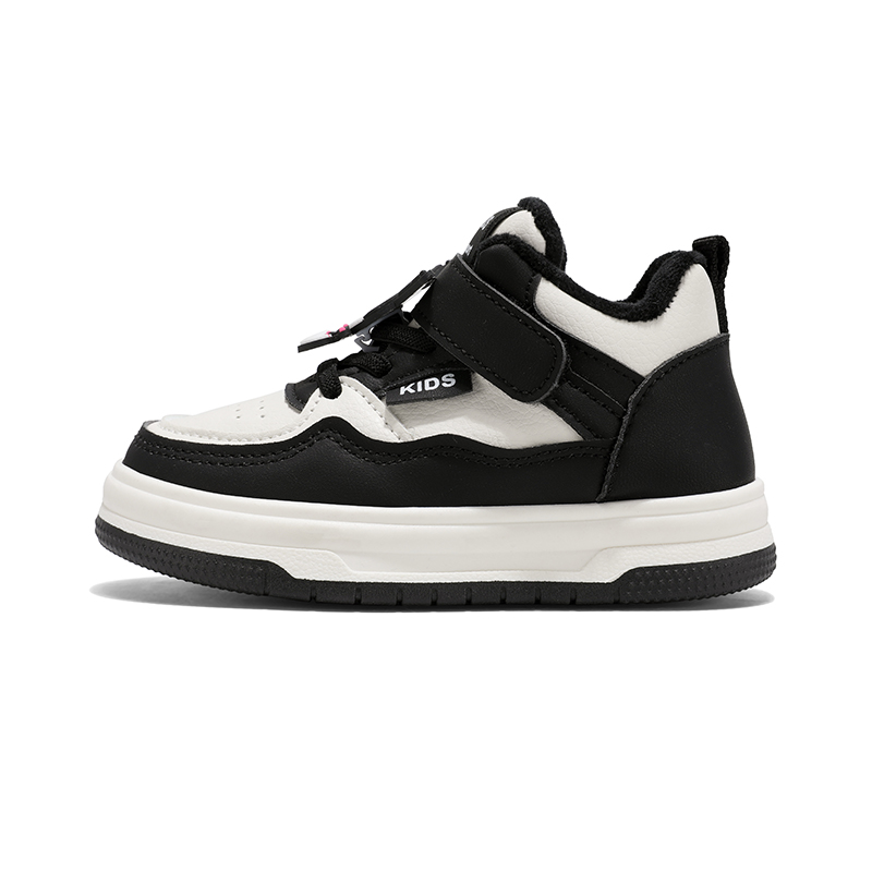 Теплые и водостойкие детские кроссовки средней высоты для повседневной носки. FIRS Kids, черный
Теплые и водостойкие детские кроссовки средней высоты для повседневной носки. FIRS Kids, черный