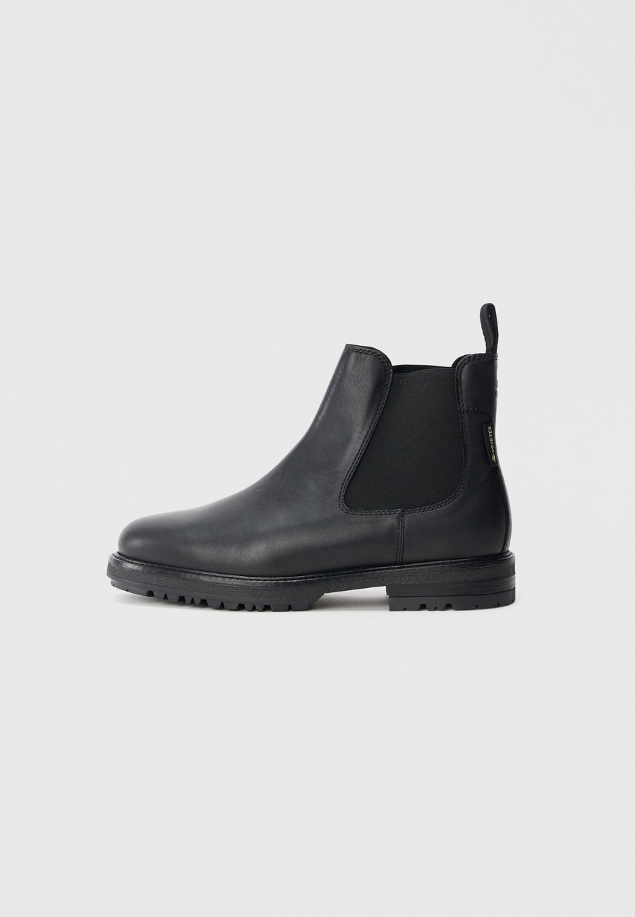 Ботинки Marc O'Polo RONY GTX 1A, Black
Ботинки Marc O'Polo RONY GTX 1A, Black