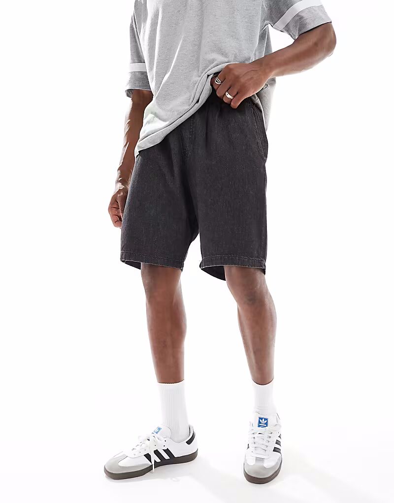 Jack & Jones свободные шорты из светлого денима с завязками черного цвета
Jack & Jones свободные шорты из светлого денима с завязками черного цвета