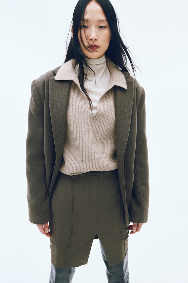 Ребристый свитер с воротником H&M, серый
Ребристый свитер с воротником H&M, серый