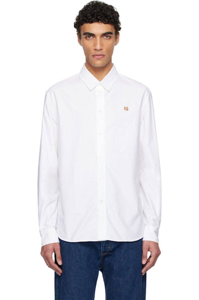 Повседневная рубашка с вышивкой в виде головы белой лисы Maison Kitsuné
Повседневная рубашка с вышивкой в виде головы белой лисы Maison Kitsuné