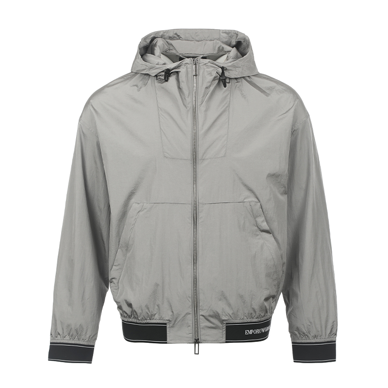 Куртки и пальто SS23 для мужчин серого цвета EMPORIO ARMANI, серый
Куртки и пальто SS23 для мужчин серого цвета EMPORIO ARMANI, серый