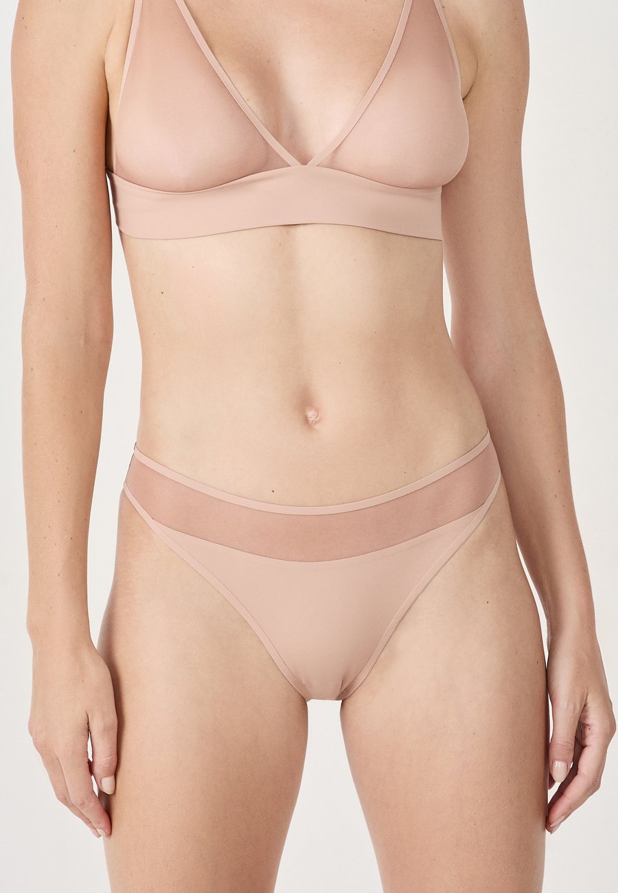 Брифы Etam PURE MESH, Sand
Брифы Etam PURE MESH, Sand