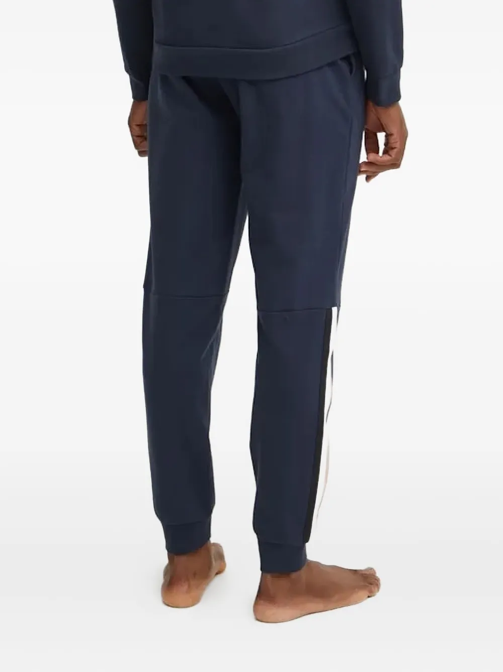 Брюки Panelled logo jumpsuit BOSS, синий
Брюки Panelled logo jumpsuit BOSS, синий