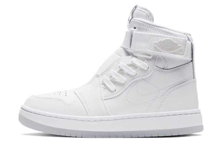 Jordan 1 Nova XX Triple White (женщины)
Jordan 1 Nova XX Triple White (женщины)