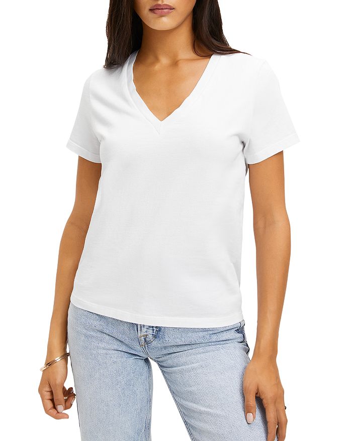 Футболка с V-образным вырезом Girlfriend Good American, белый
Футболка с V-образным вырезом Girlfriend Good American, белый