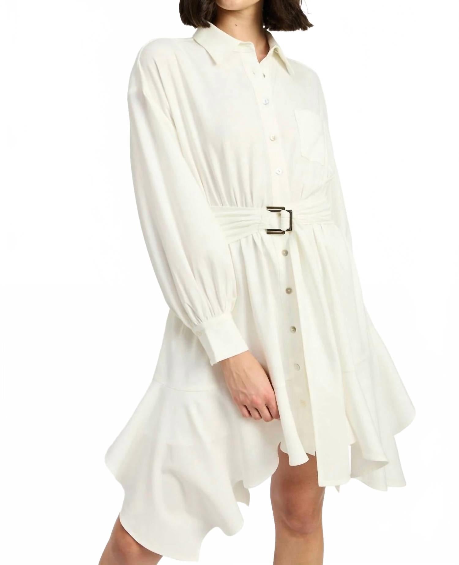 София Мини-платье в белом En Saison
София Мини-платье в белом En Saison