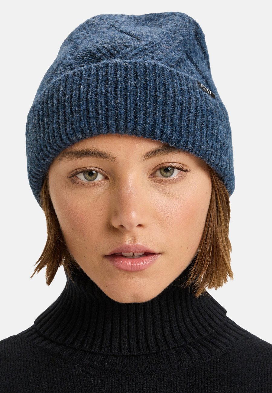 Шапка Roxy CAMP RIDER, Byl/Blue
Шапка Roxy CAMP RIDER, Byl/Blue