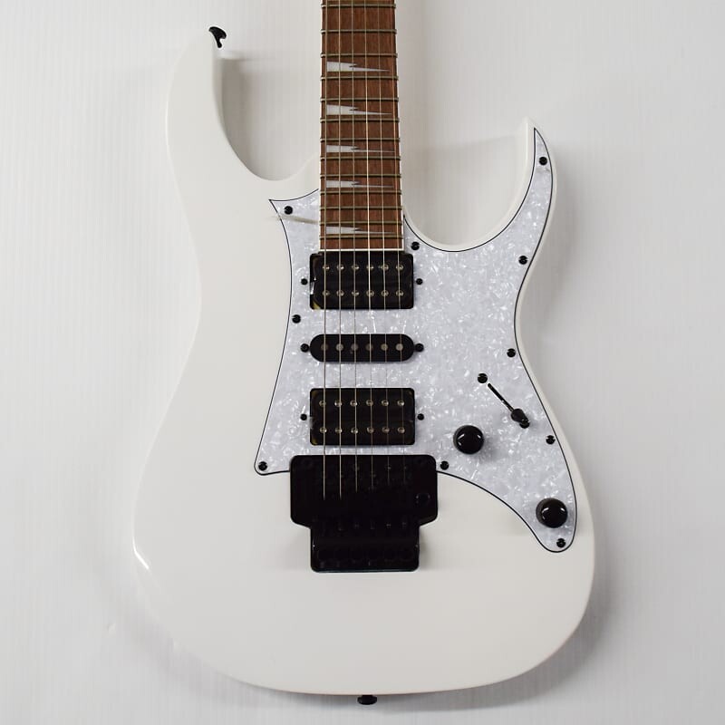 Электрогитара Ibanez RG Standard RG450DXB Electric Guitar - White
Электрогитара Ibanez RG Standard RG450DXB Electric Guitar - White